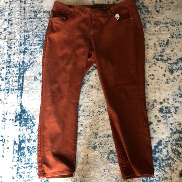 Brown pants - old and have been worn - Picture 1 of 4